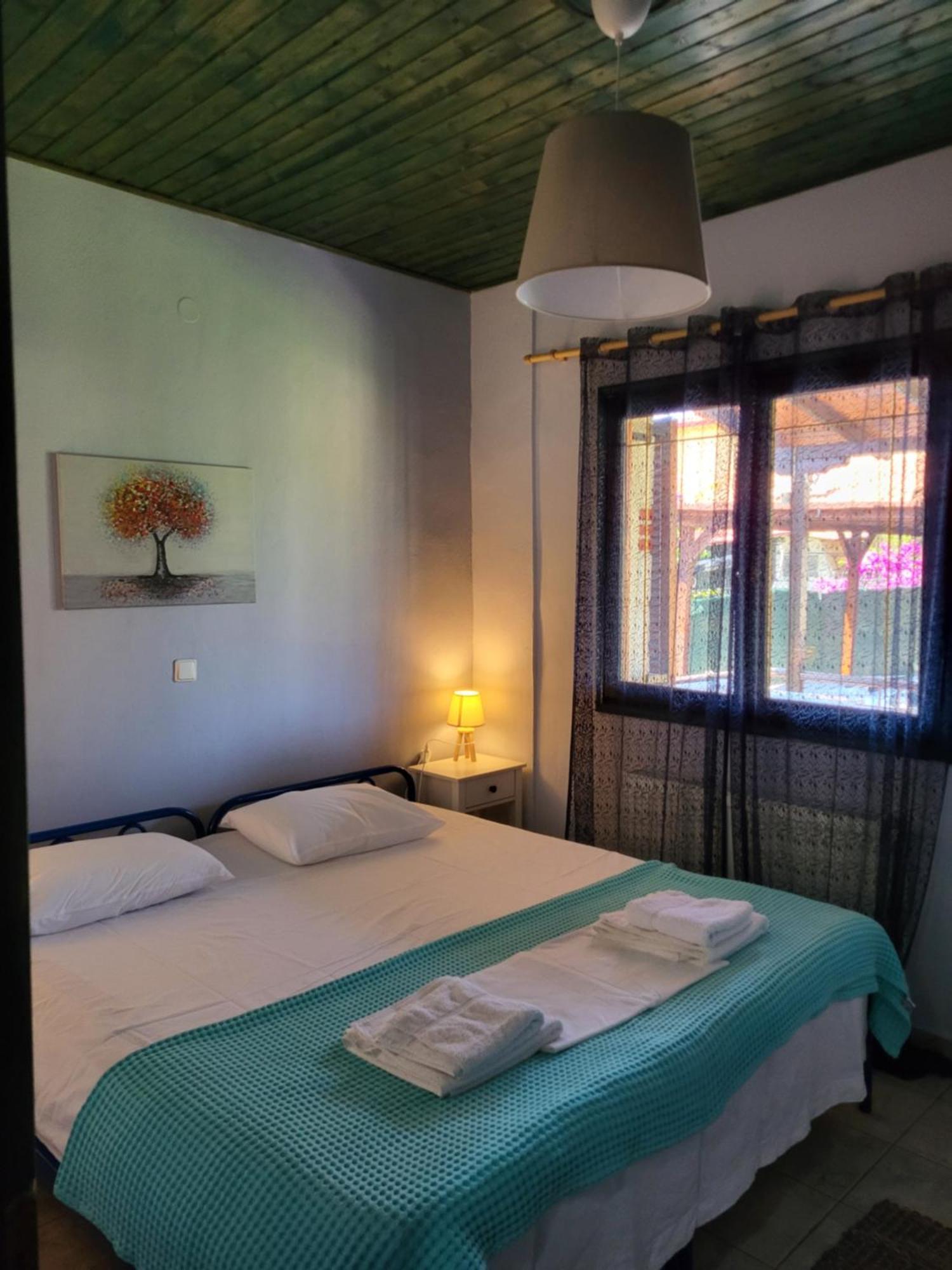 Villa Trifon By Rentalspro Services -Nea Potidea Halkidiki Экстерьер фото