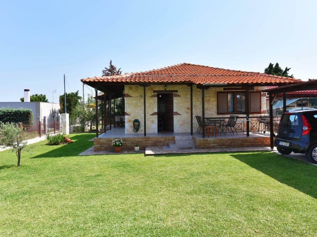 Villa Trifon By Rentalspro Services -Nea Potidea Halkidiki Экстерьер фото